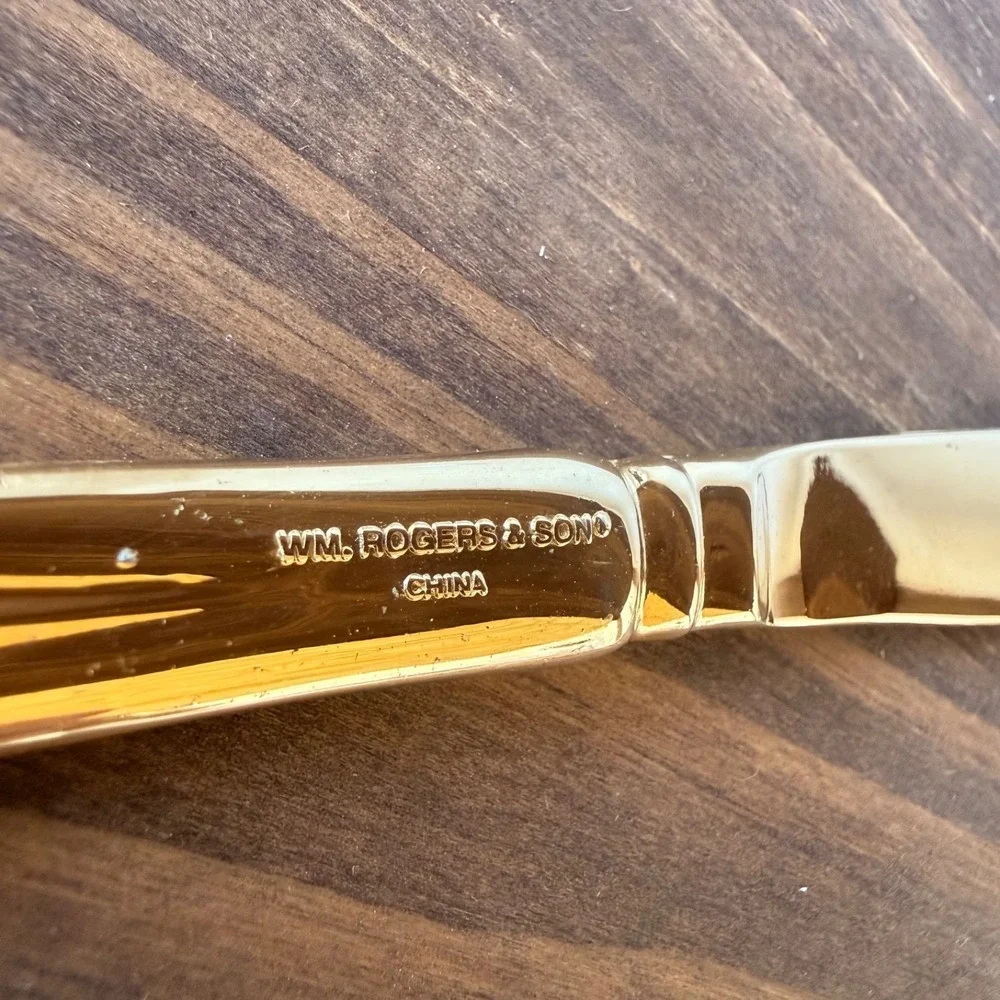 6pc WM Rogers & Son Gold Tone Flatware Spoon Fork Knives Replacement‎ China